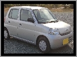 Hatchback, Daihatsu Esse